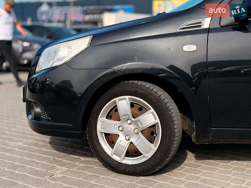 Хэтчбек Chevrolet Aveo 2009 в Львове