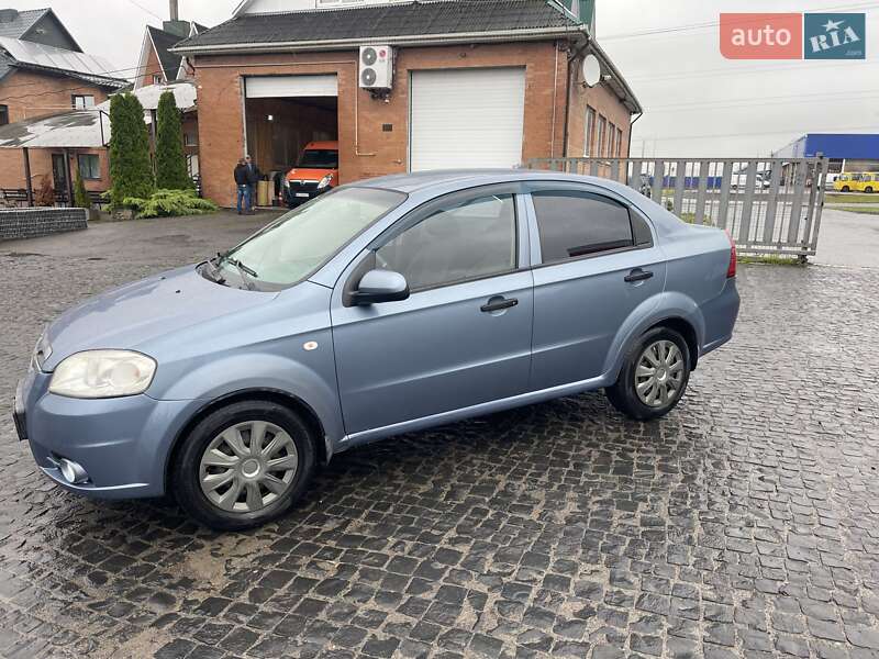 Седан Chevrolet Aveo 2007 в Луцьку