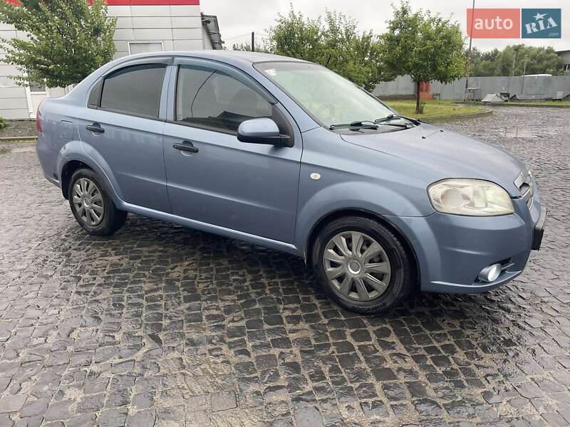 Седан Chevrolet Aveo 2007 в Луцьку