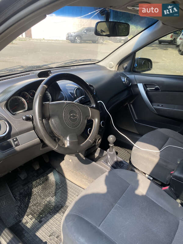 Седан Chevrolet Aveo 2007 в Киеве