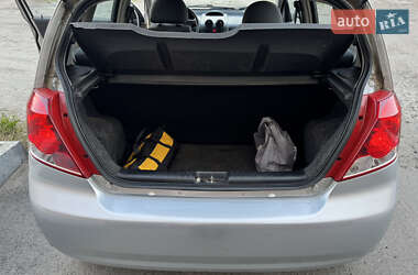 Хэтчбек Chevrolet Aveo 2008 в 