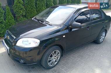 Седан Chevrolet Aveo 2006 в Чернигове