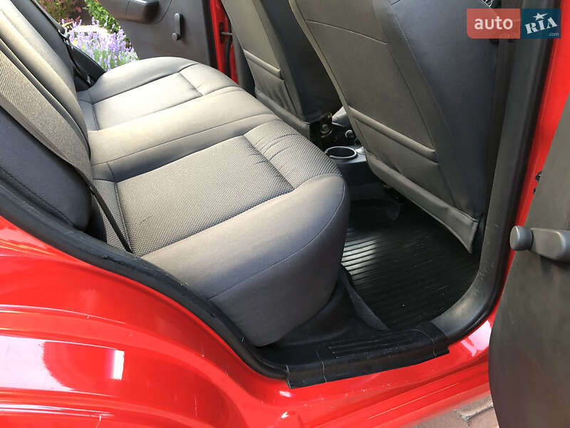 Седан Chevrolet Aveo 2008 в Киеве