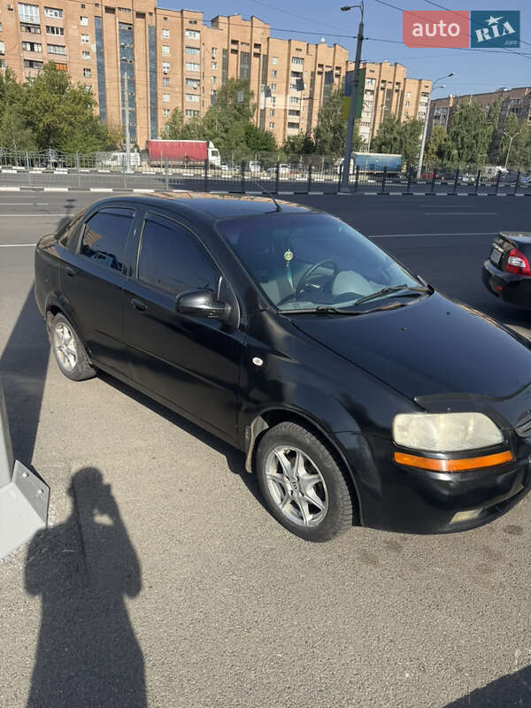 Седан Chevrolet Aveo 2005 в Харькове