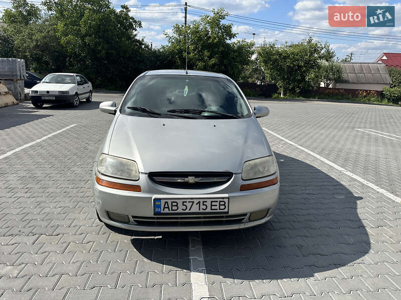 Седан Chevrolet Aveo 2005 в Виннице