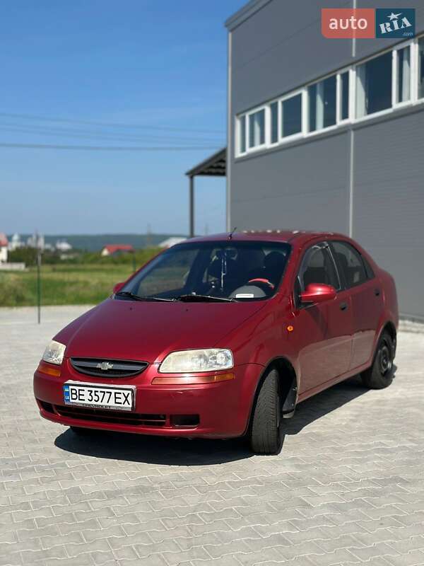 Седан Chevrolet Aveo 2004 в Ивано-Франковске