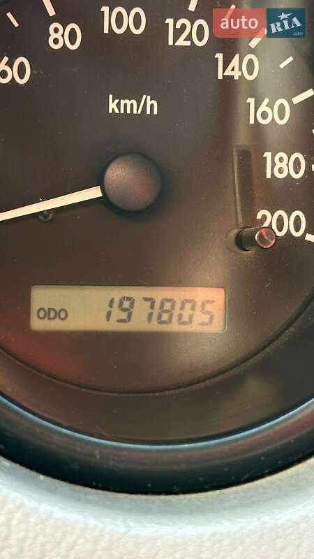 Седан Chevrolet Aveo 2004 в Ивано-Франковске