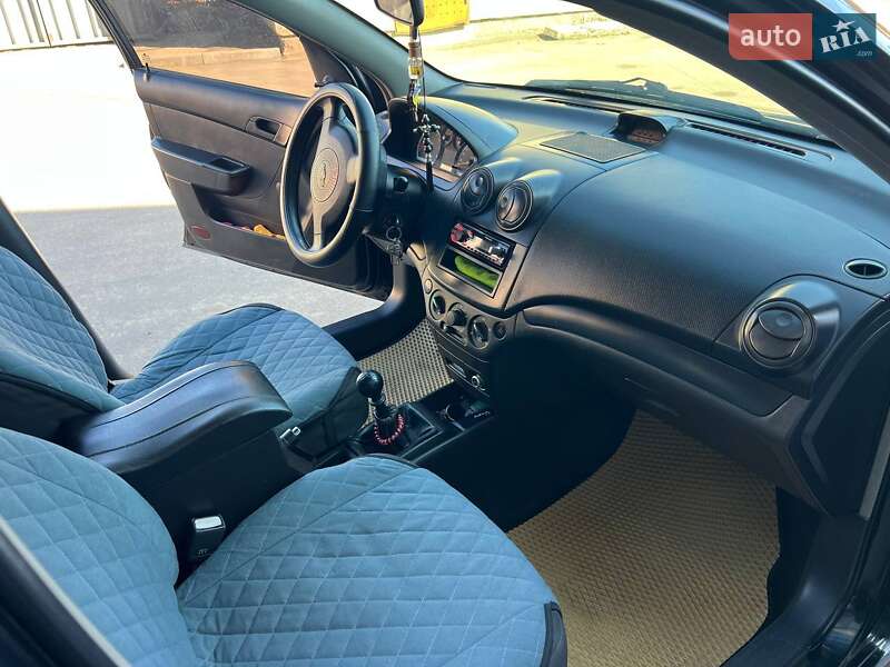 Седан Chevrolet Aveo 2008 в Тлумаче