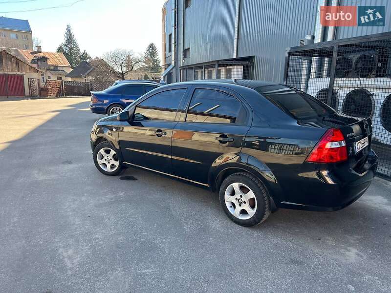 Седан Chevrolet Aveo 2008 в Тлумаче