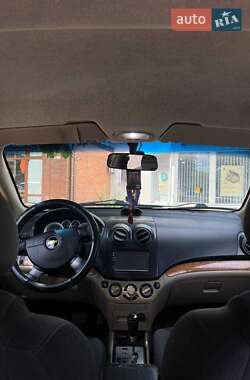Седан Chevrolet Aveo 2008 в 