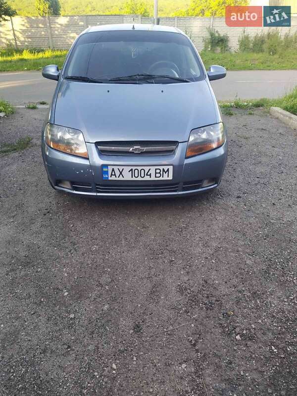 Хэтчбек Chevrolet Aveo 2006 в Харькове