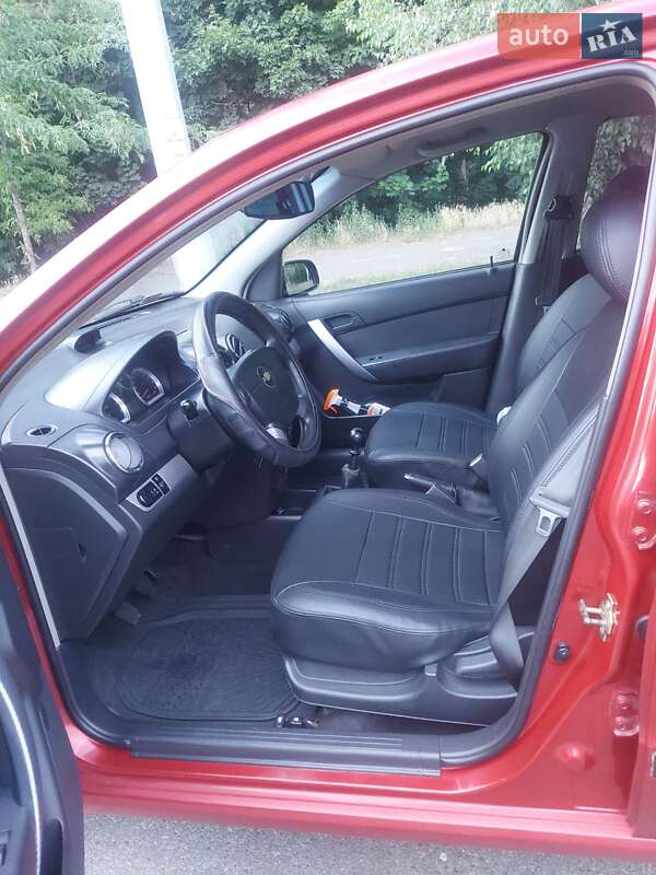 Седан Chevrolet Aveo 2007 в Киеве