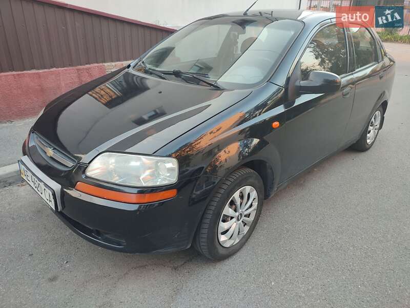 Седан Chevrolet Aveo 2004 в 