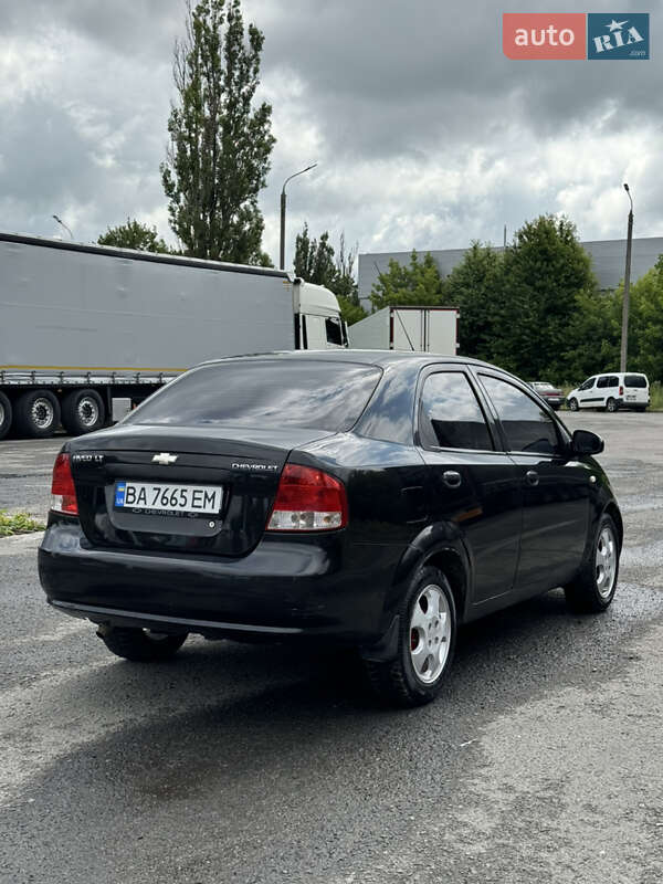 Седан Chevrolet Aveo 2005 в Хмельницком