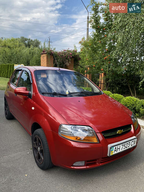 Хэтчбек Chevrolet Aveo 2008 в Вышгороде