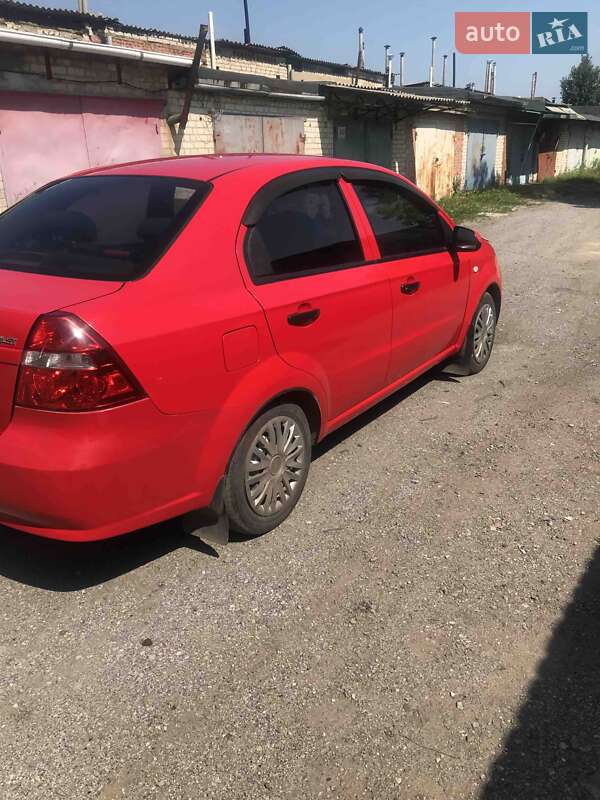 Седан Chevrolet Aveo 2007 в Славянске