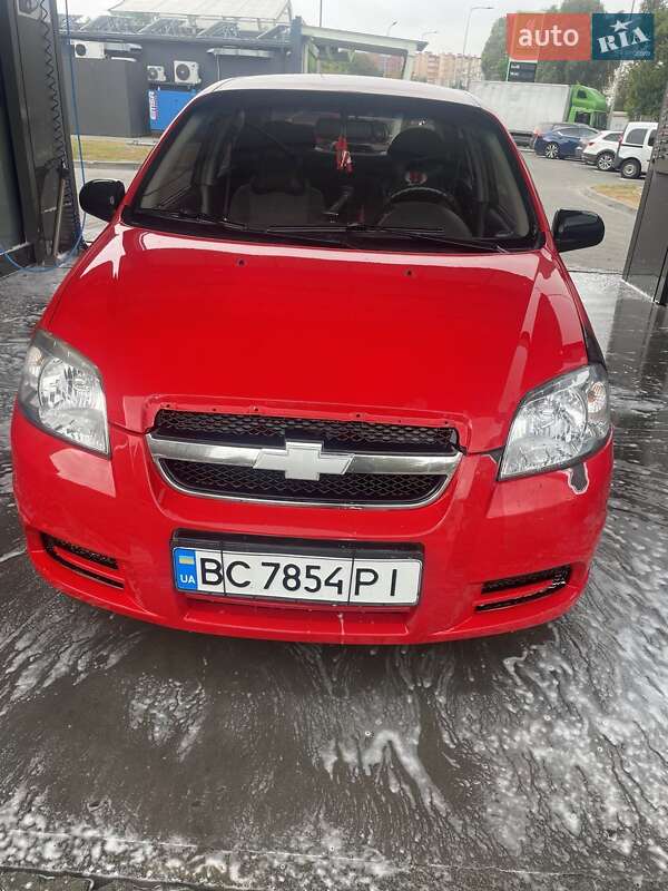Седан Chevrolet Aveo 2009 в Львове