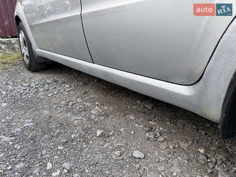 Седан Chevrolet Aveo 2008 в Тернополе