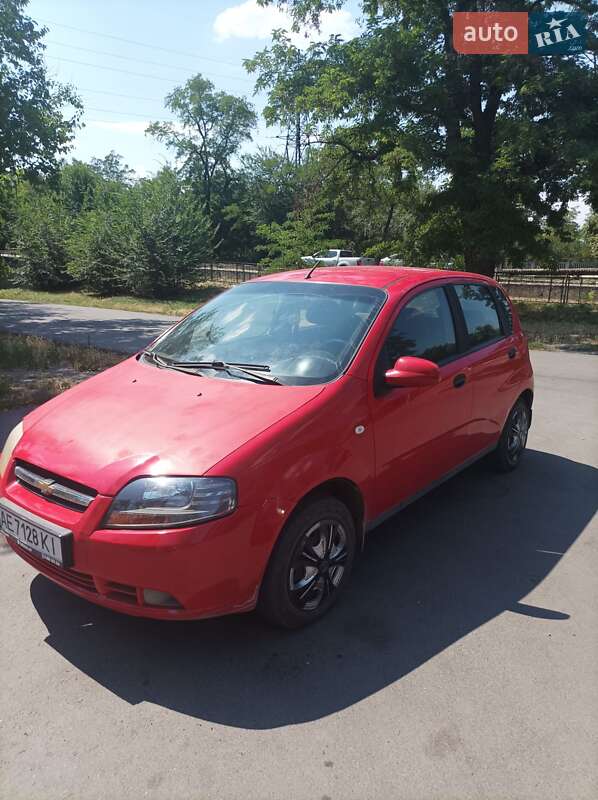 Хэтчбек Chevrolet Aveo 2007 в 