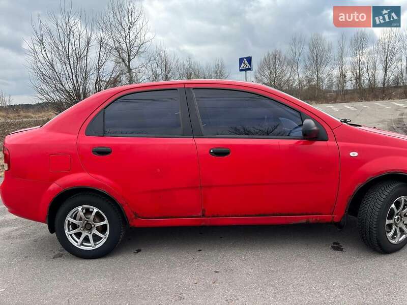Седан Chevrolet Aveo 2006 в Обухове