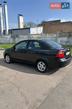 Седан Chevrolet Aveo 2010 в 