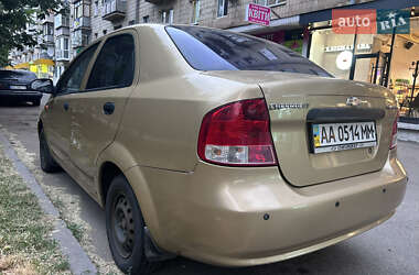 Седан Chevrolet Aveo 2003 в 