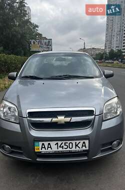 Седан Chevrolet Aveo 2010 в Києві