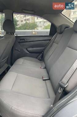 Седан Chevrolet Aveo 2007 в 
