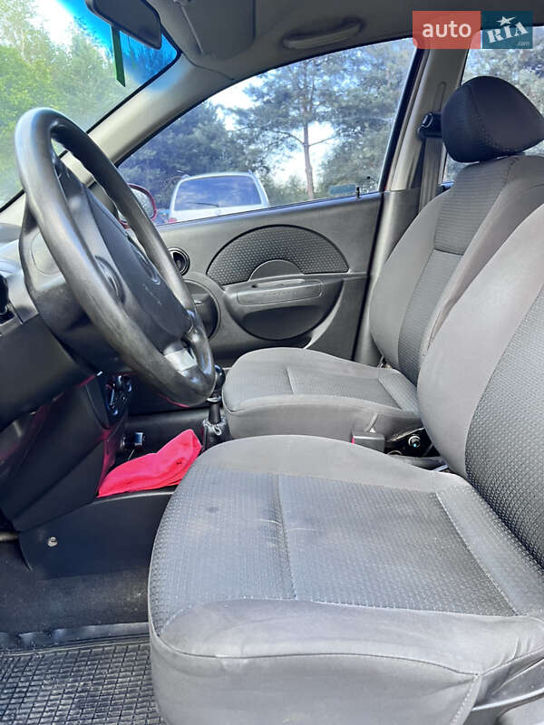 Хетчбек Chevrolet Aveo 2006 в Добросині