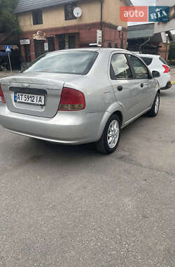 Седан Chevrolet Aveo 2005 в 