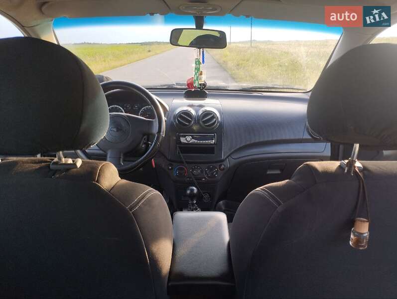 Седан Chevrolet Aveo 2009 в Кременце