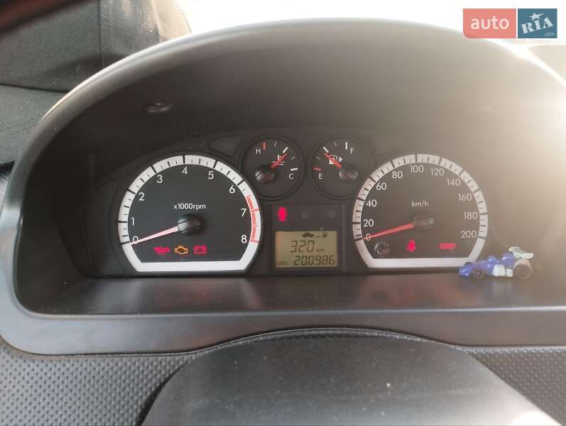 Седан Chevrolet Aveo 2009 в Кременце