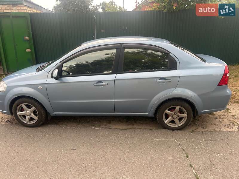 Седан Chevrolet Aveo 2008 в 