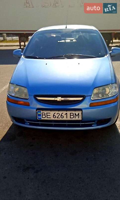 Седан Chevrolet Aveo 2005 в Николаеве