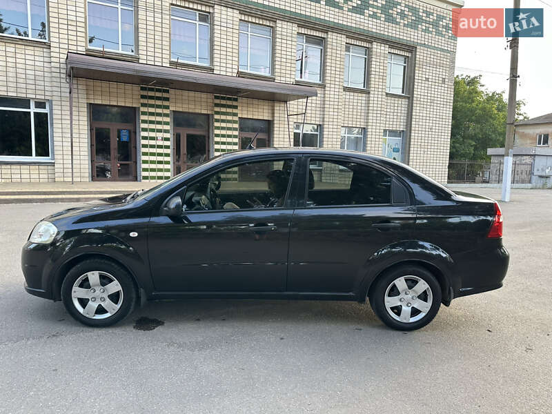 Седан Chevrolet Aveo 2007 в Новой Одессе