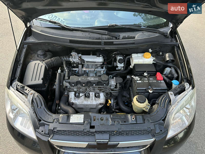 Седан Chevrolet Aveo 2007 в Новой Одессе