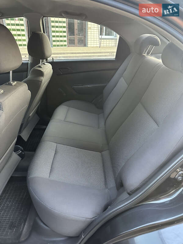 Седан Chevrolet Aveo 2007 в Новой Одессе
