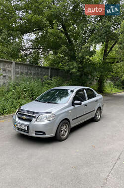 Седан Chevrolet Aveo 2006 в Києві