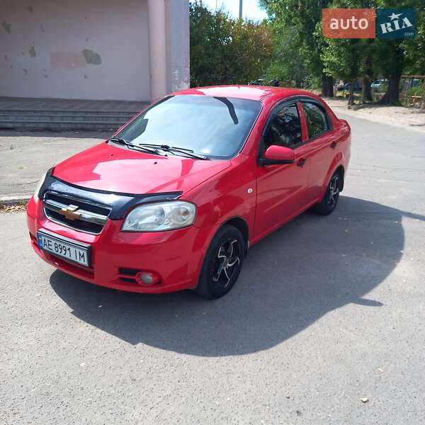 Седан Chevrolet Aveo 2010 в Дніпрі