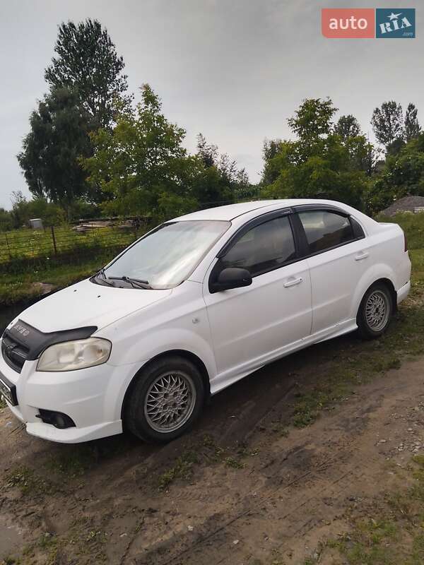 Седан Chevrolet Aveo 2007 в 