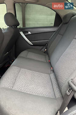 Седан Chevrolet Aveo 2008 в 