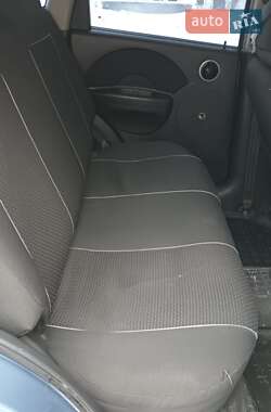 Хэтчбек Chevrolet Aveo 2007 в 