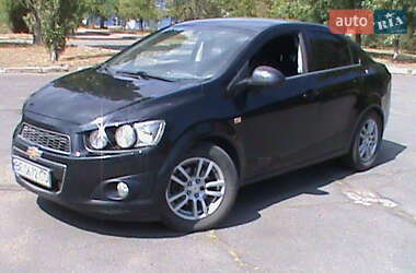 Седан Chevrolet Aveo 2012 в Миколаєві