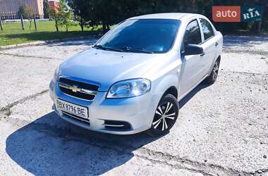 Седан Chevrolet Aveo 2008 в Нетішині