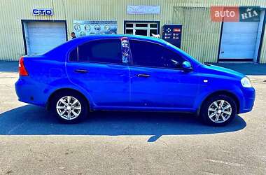 Седан Chevrolet Aveo 2007 в Кременчуці