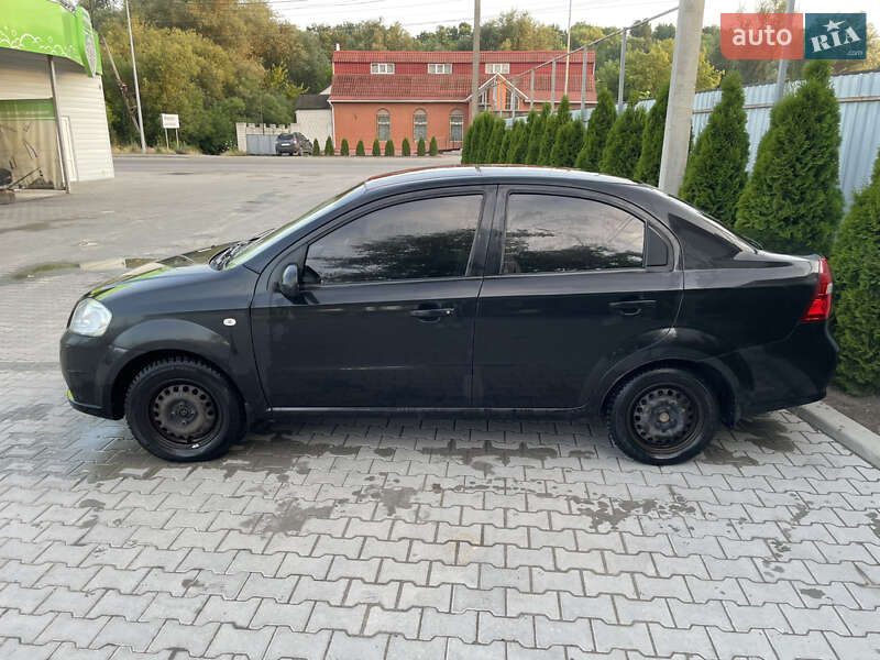 Седан Chevrolet Aveo 2007 в Томашполе