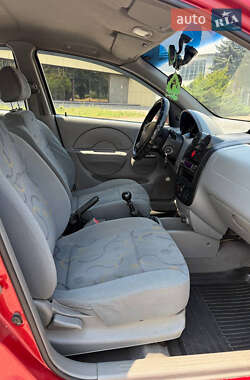 Седан Chevrolet Aveo 2005 в 