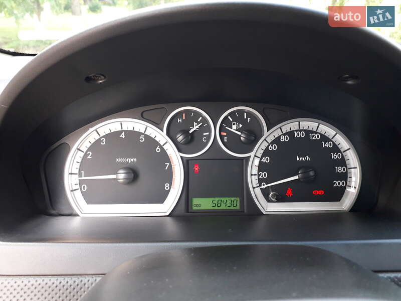 Седан Chevrolet Aveo 2008 в Ивано-Франковске
