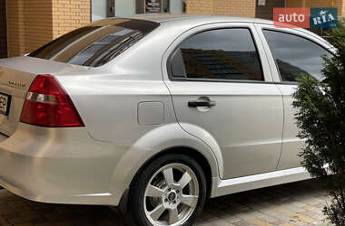 Седан Chevrolet Aveo 2008 в 
