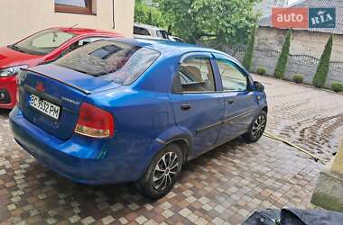 Седан Chevrolet Aveo 2004 в 